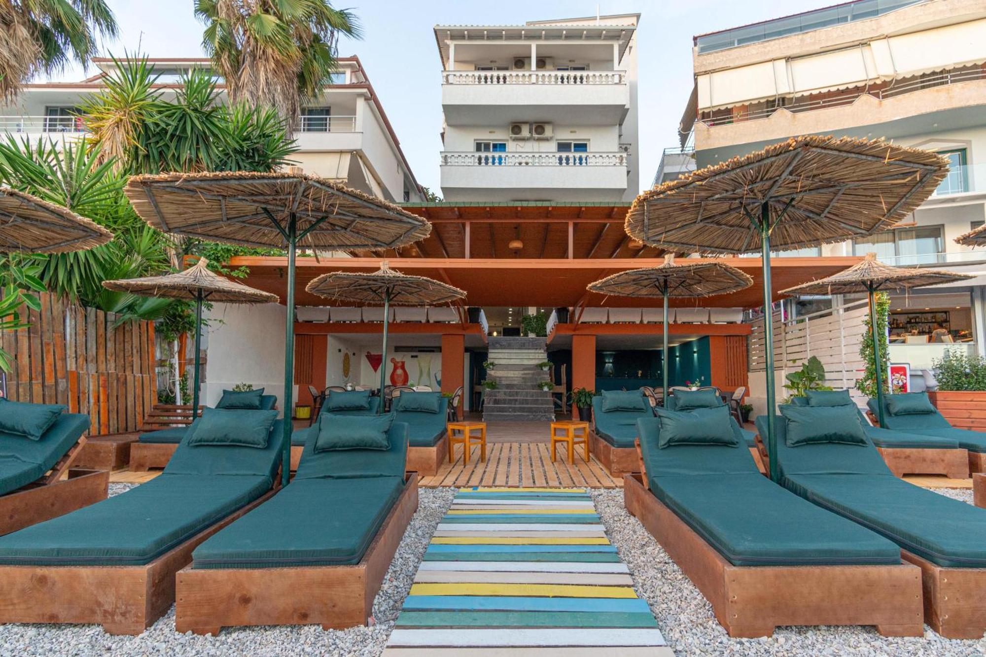 Vila E Bardhe Sarandë Exterior foto