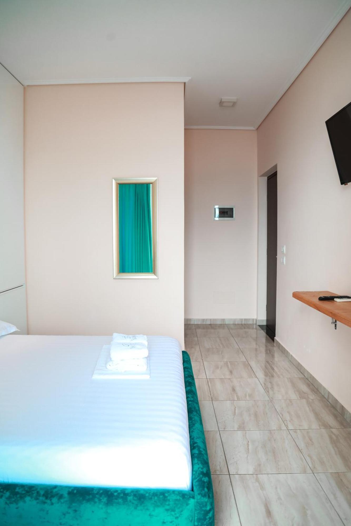 Vila E Bardhe Sarandë Exterior foto