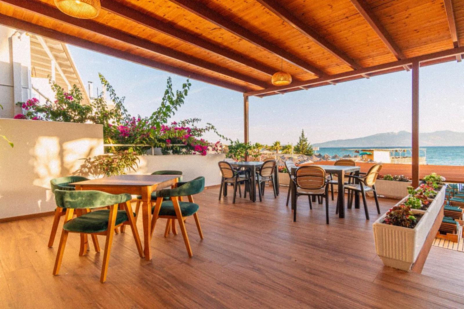 Vila E Bardhe Sarandë Exterior foto